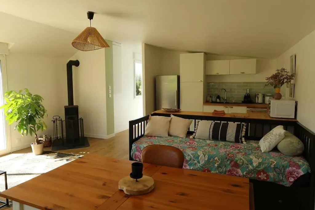 La Villa Mama 65 M2, Avec Piscine Partagee De Juin A Septembre Erquy Holiday home